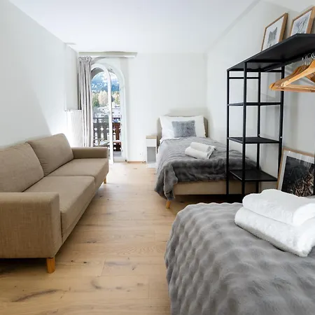 5 For 8 People At Bergcafe Aurora Apartment Lenzerheide